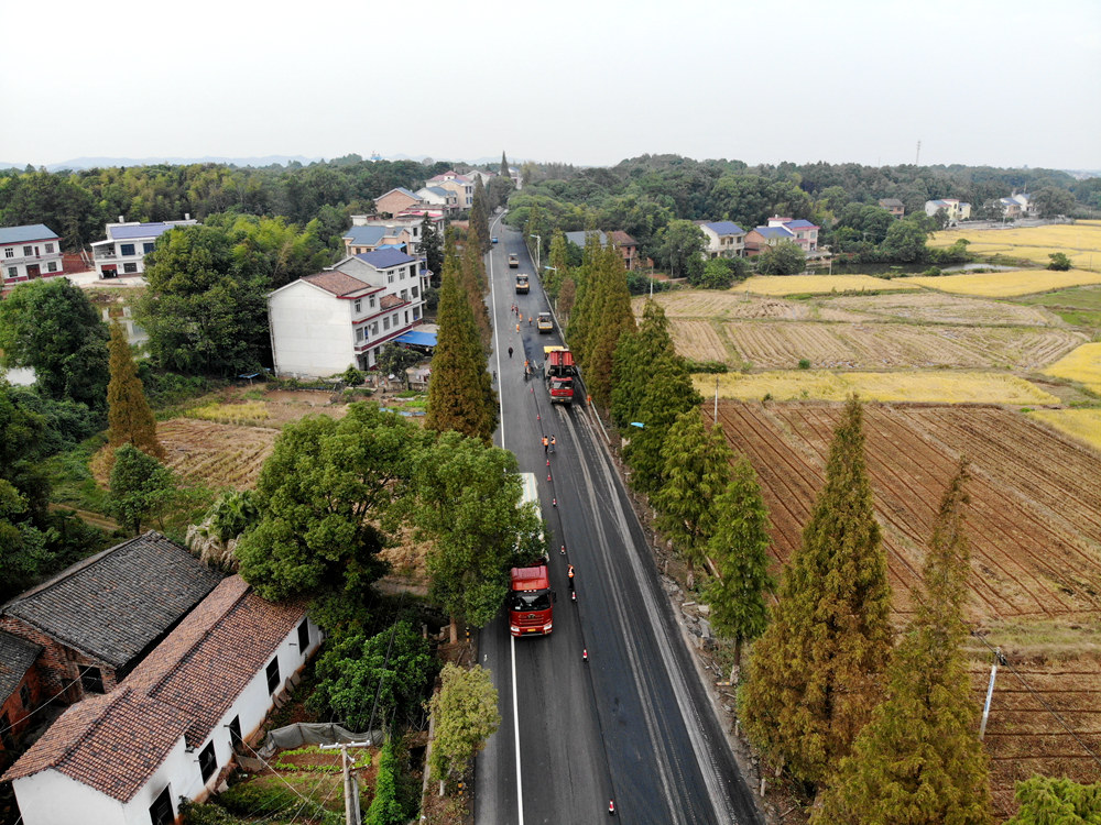 挑燈夜戰(zhàn)搶工期，不懼疫情迎國檢
