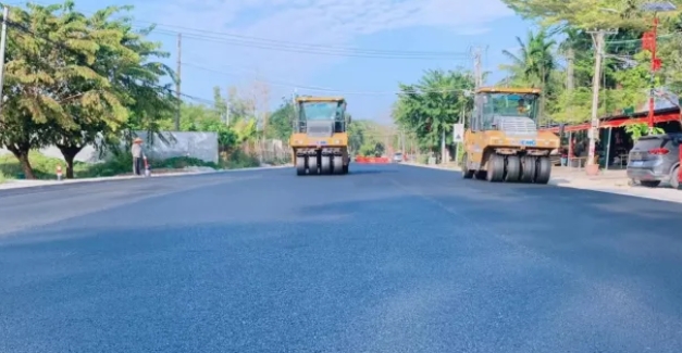 熱烈祝賀海南省國(guó)道G540毛九線(xiàn)抱由至九所段改建工程交工驗(yàn)收